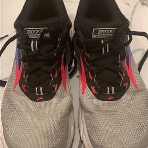 Brooks Shoes - Brooks Pure Cadence 7- SZ 7 Brooks Shoes - Brooks Pure Cadence 7- SZ 7